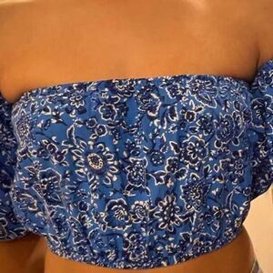 Forever 21 Paisley Top Size Small